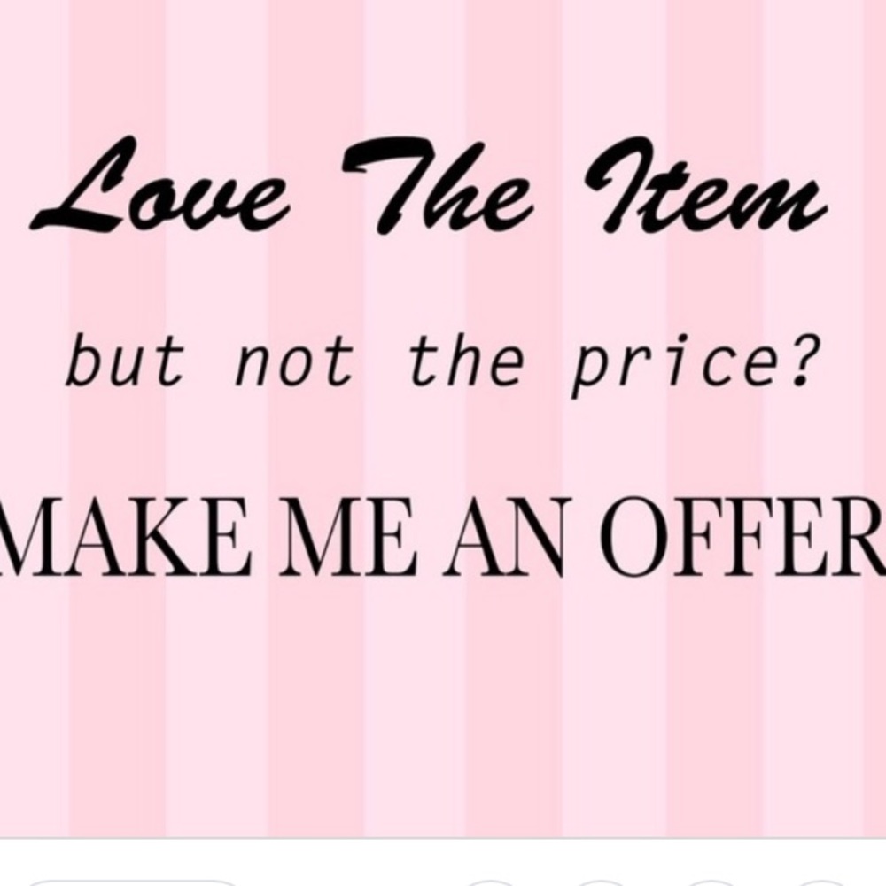 🎯MAKE AN OFFER!!!!!🛍🎊